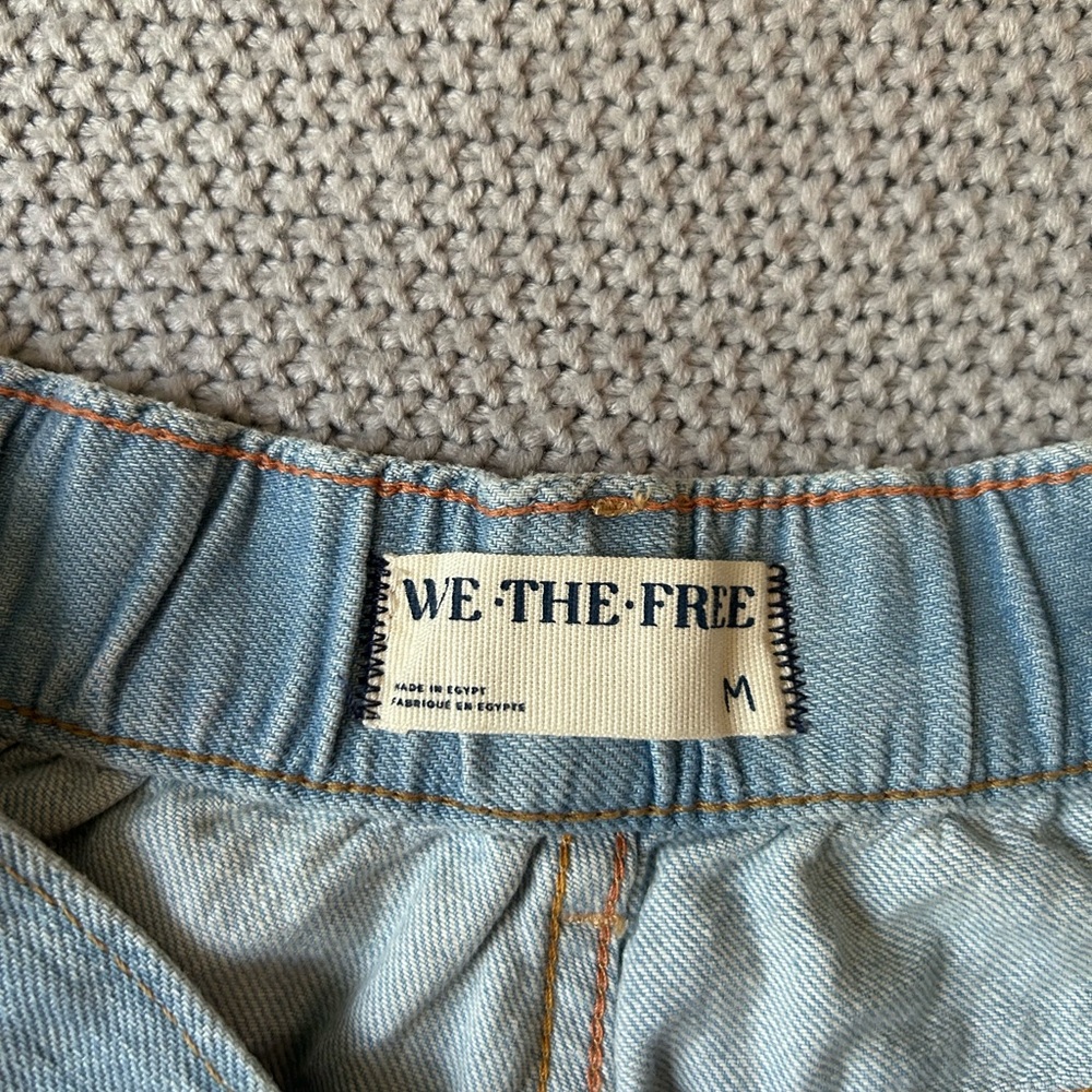 We The Free Danni High Rise Shorts Medium - Picture 3 of 8